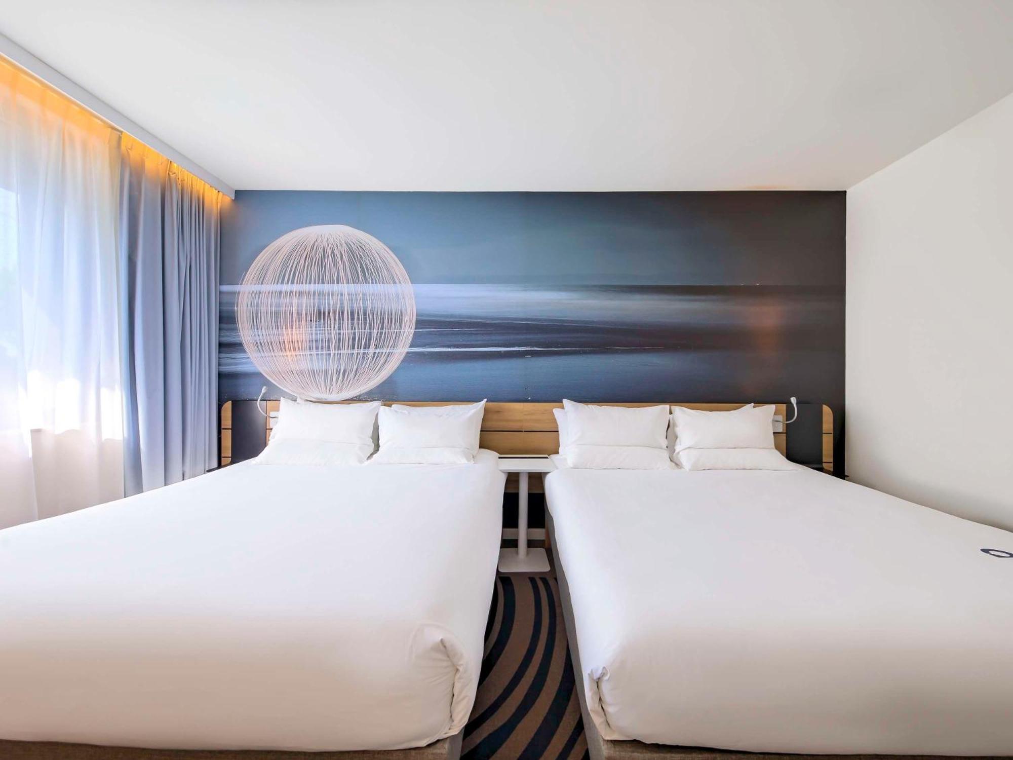 โนโวเทล คราคูฟ เซนทรุม Hotel ภายนอก รูปภาพ