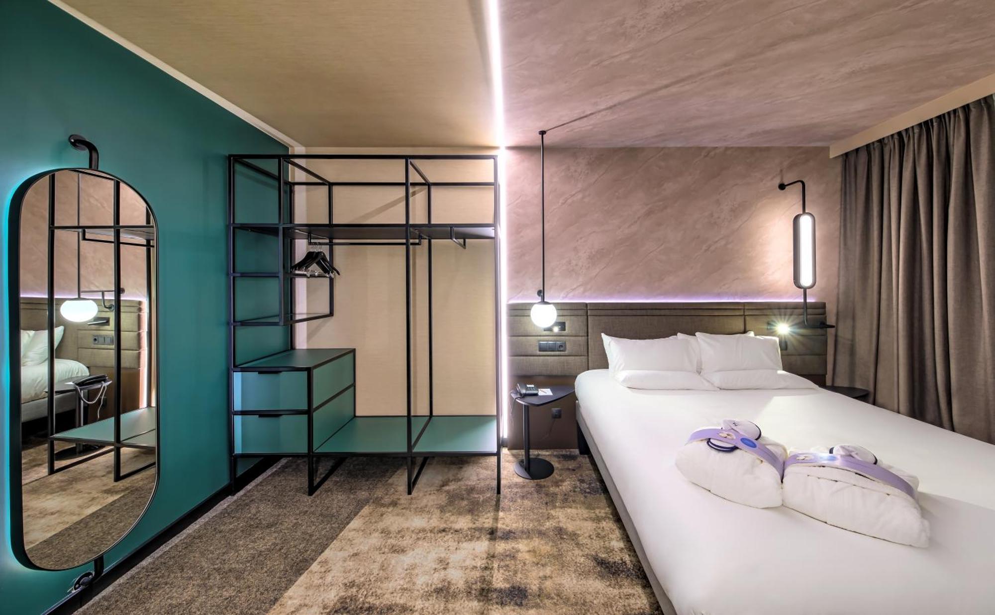 โนโวเทล คราคูฟ เซนทรุม Hotel ภายนอก รูปภาพ