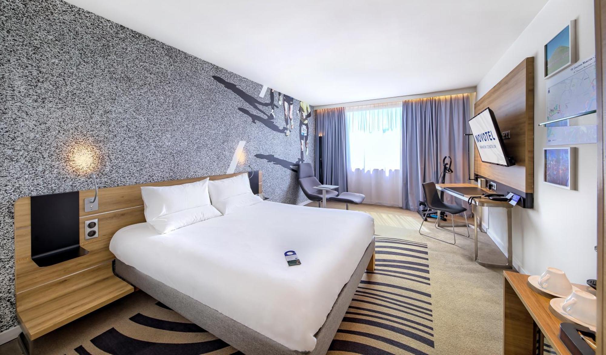 โนโวเทล คราคูฟ เซนทรุม Hotel ภายนอก รูปภาพ